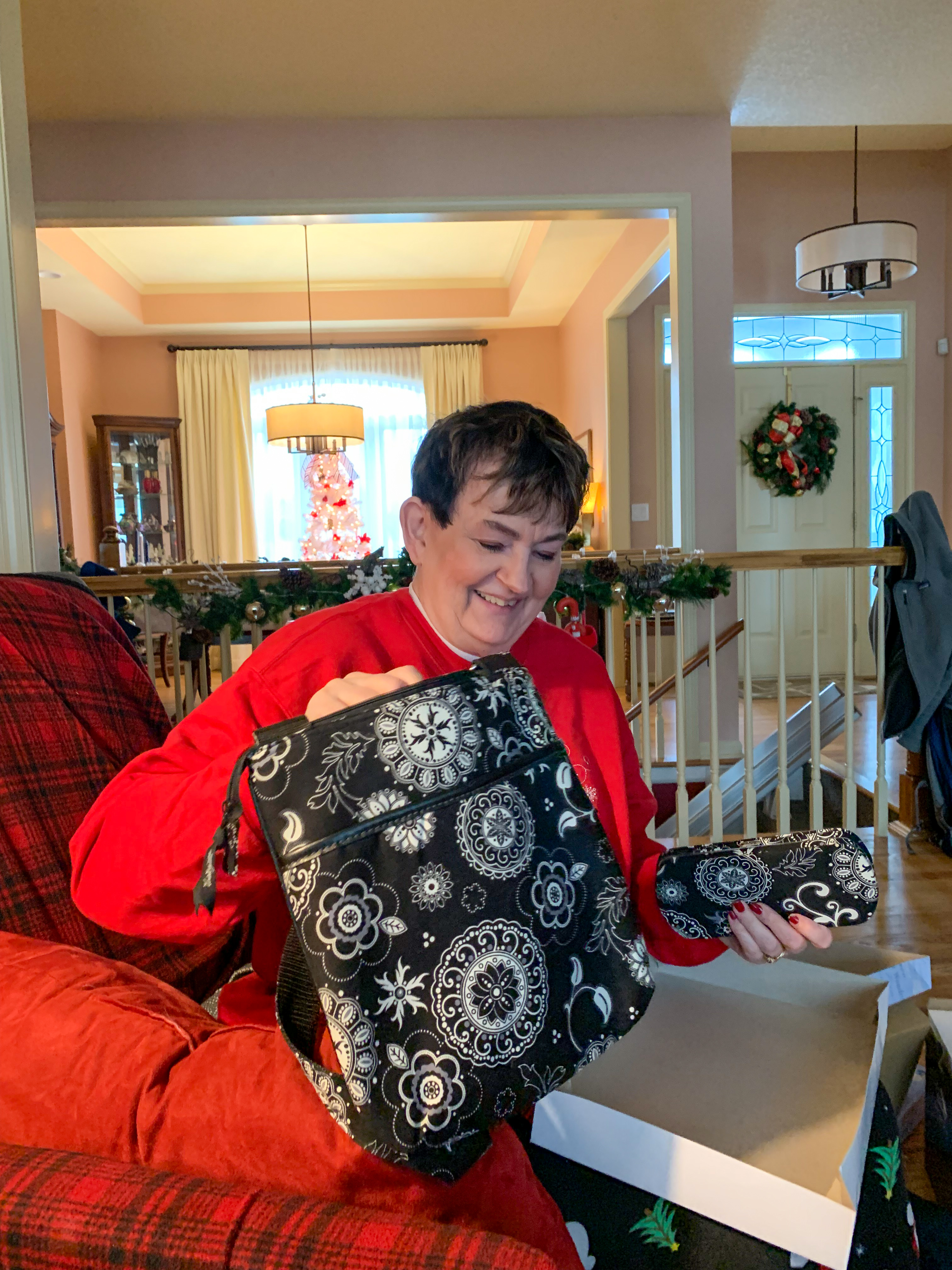 Santa brought the purse she wanted.Location:  11207 Wilmar Dr, Liberty MO 64068                                 Source: Julane Crabtree                                Date:  25 Dec 2022