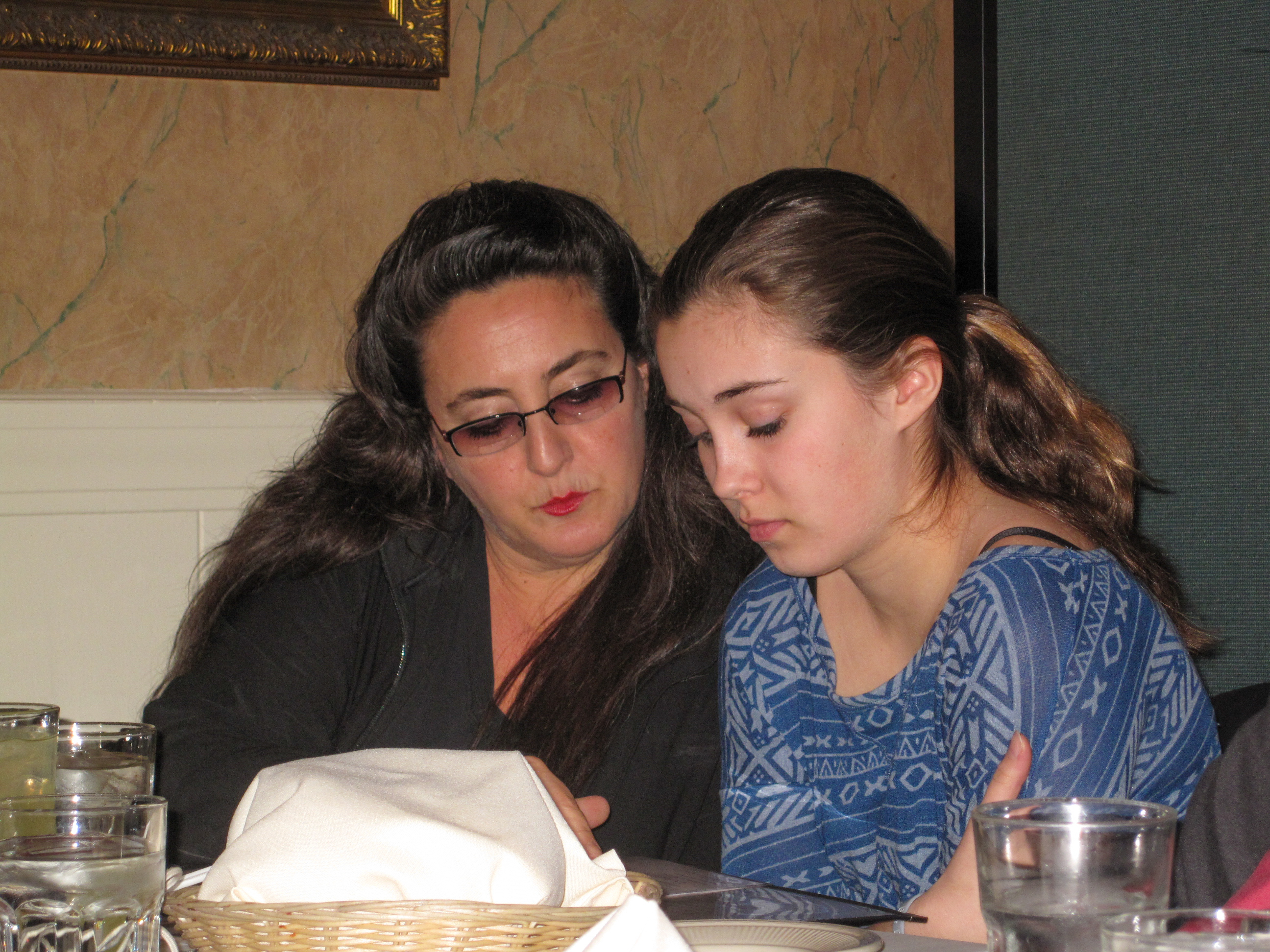 Celebrating the 50th Wedding Anniversary of Shirley & Joel Sexton.  DeeDee and Carly Sexton
Location:  TAT Restaurant, Columbus OH
Date:  29 Mar 2014
Source:  Julane Crabtree